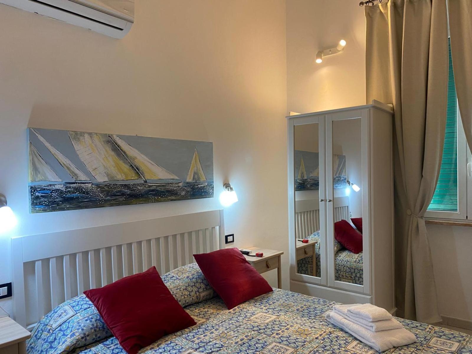 La Casa Di Beppe Hotel Piombino Buitenkant foto